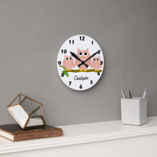 Horloge Ronde Conception de hiboux roses personnalisés