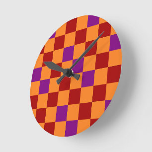 Horloge Ronde Conception de motif à carreaux rouge orange violet