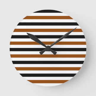 Horloge Ronde Conception de rayures marron noir et blanc