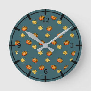 Horloge Ronde cool moderne jaune citrouille motif amoureux du mo
