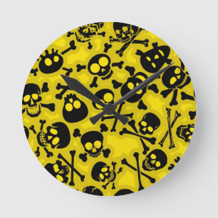 Horloge Ronde Crâne et motif d'os croisés