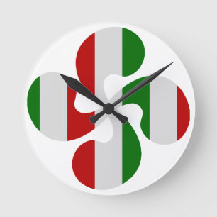 Horloge Ronde Croix Basque Multicouleurs