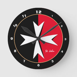 Horloge Ronde Croix de Malte blanche et décor du drapeau de Mal
