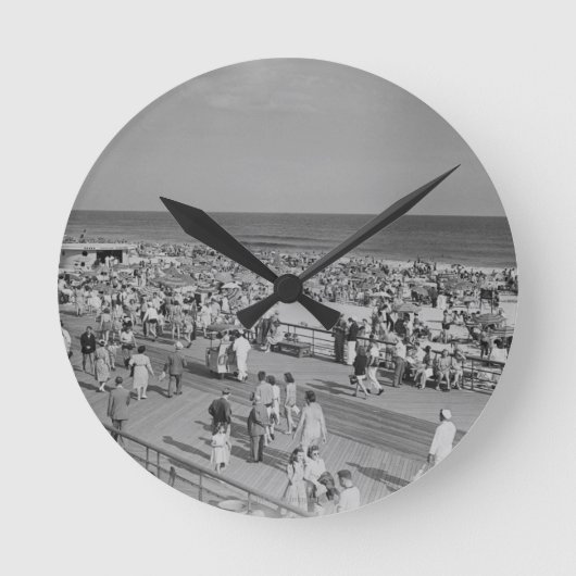 Horloge Ronde Crowd Beach (Recto)