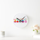 Horloge Ronde Cupcakes de Joyeux Anniversaire (Maison)