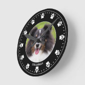 Horloge Ronde Custom Pet Photo With Paws Clock Face & nom (Angle)