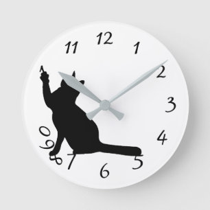 Horloge Ronde Cute funny black cat playing with numbers clock