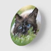 Horloge Ronde Cute Siamese Photo de chat (Angle)
