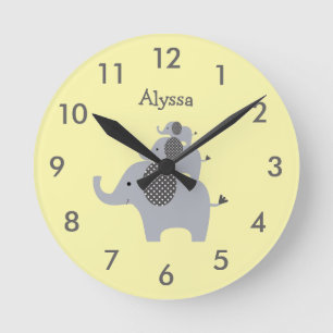 Horloge Ronde Cute Yellow et Gray Elephant Custom Nursery
