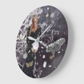 Horloge ronde de la dame et du boule de cristal (Angle)