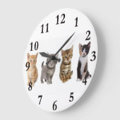 Horloge ronde de quatre chatons (Angle)