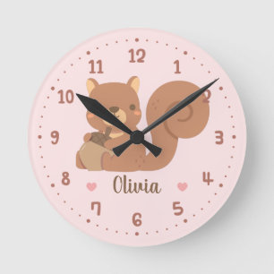 Horloge Ronde Décoration de nurserie bébé écureuil mignon tenant