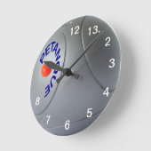 Horloge Ronde Design moderne steel petanque ball (Angle)