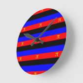Horloge Ronde Drapeau de fierté polyamoureuse (Angle)