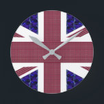 Horloge Ronde Drapeau du Royaume-Uni, Angleterre, Grande-Bretagn<br><div class="desc">Royaume-Uni Drapeau,  Angleterre,  Grande-Bretagne Horloge Drapeau.
Le drapeau est fabriqué avec des images de pierres précieuses :
L'arrière - plan bleu est rectangulaire en forme de saphir bleu.
Les bandes rouges sont des Rubies rectangulaires.
Les étoiles sont des diamants.</div>