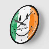 Horloge Ronde Drapeau irlandais de sourire rond (Angle)