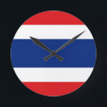 Horloge Ronde Drapeau Thaïlande<br><div class="desc">J'aime l'aspect que ça donne et j'espère que vous le faites aussi ! Merci de vous être arrêté ! N'hésitez pas à customiser ceci pour répondre à vos besoins. Bonne journée !</div>