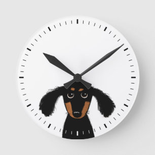 Horloge Ronde Drôle Chien mignon noir et Tan Dachshund