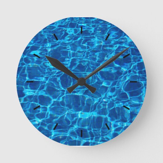 HORLOGE RONDE EAU. REGARDER L'EAU DE L'OCÉAN BLEU CLAIR (Recto)