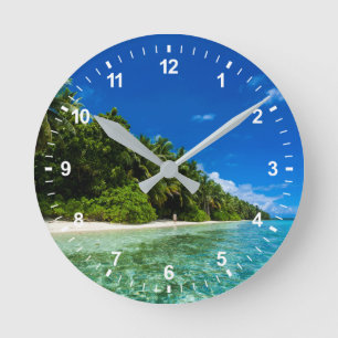 Horloge Ronde Eaux bleues d'une plage tropicale