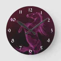 Élevage de l'horloge frisonne pourpre de cheval