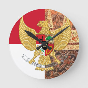 Horloge Ronde Emblème de l'Indonésie - le drapeau de batik de