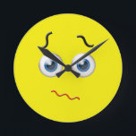 Horloge Ronde Emoji confuse<br><div class="desc">Comporte une émotion confuse.</div>