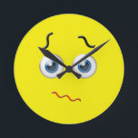 Horloge Ronde Emoji confuse<br><div class="desc">Comporte une émotion confuse.</div>
