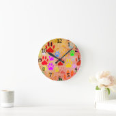 Horloge Ronde Empreintes de pattes de chiens sur Arrière - plan (Maison)