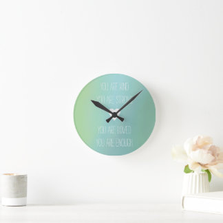 Horloge Ronde Encouragement d'affirmation positive cadeau person
