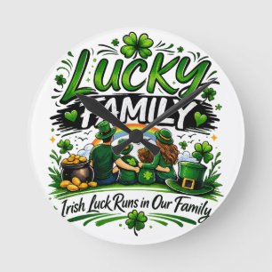 Horloge Ronde Équipe de la famille chanceuse Shamrock irlandais 