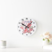 Horloge Ronde Esthéticienne rose (Maison)