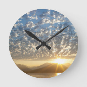 Horloge Ronde États-Unis, Washington, Seabeck.Coucher du soleil