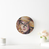 Horloge Ronde Femme avec le casquette (Maison)