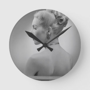Horloge Ronde Femme élégante