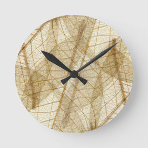Horloge Ronde Feuille beige crème pur de dentelle