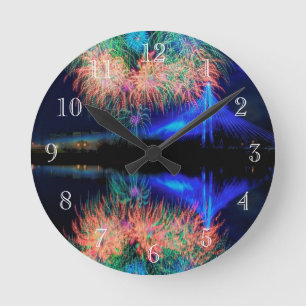 Horloge Ronde Feux d'artifice