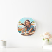 Horloge Ronde Fille avec pause café (Maison)