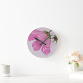 Horloge Ronde Fleur Cosmo rose texturée (Maison)