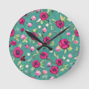 Horloge Ronde Fleurs rouges sur un arrière - plan vert