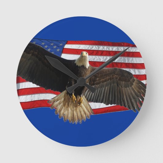 Horloge Ronde Flying Bald Eagle USA Patriotic Gift (Recto)