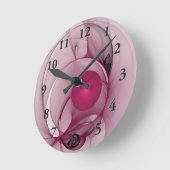 Horloge Ronde Fractal, moderne Berry Abstrait Art rose (Angle)