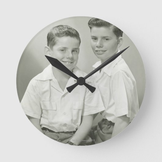 Horloge Ronde Frères dans le studio (Recto)