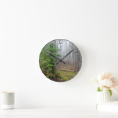 Horloge Ronde Fumier in pine tree forest (Maison)