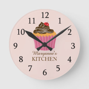 Horloge Ronde Gâteau rose poudré personnalisé pour la cuisine