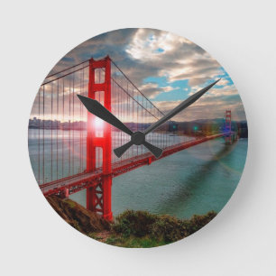 Horloge Ronde Golden gate bridge avec Sun brillant