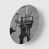 Horloge Ronde Gone Fishing.jpg (Angle)