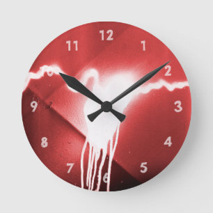 Horloge Ronde Graffiti pulvérisé sur métal rouge