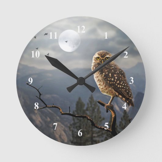 Horloge Ronde Graphique de la lune d'hibou éffrayant (Recto)