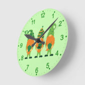 Horloge Ronde Grnomes de la Saint Patrick (Angle)